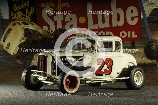 Ford short track jalopy coupe 1932. Artist: Simon Clay.