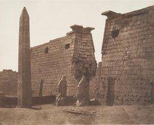 Louksor (Thèbes), Construction Antérieure - Pylône Colosses et Obélisque, 1851-52. Creator: Félix Teynard.