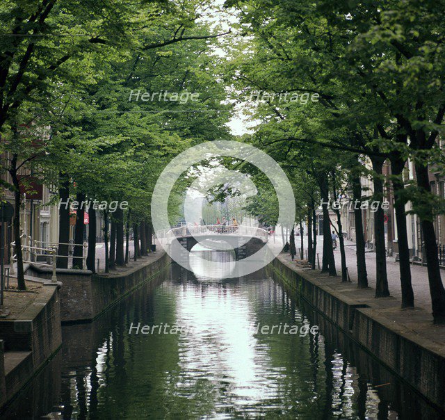 Canal in Oude, Delft. Artist: CM Dixon Artist: Unknown