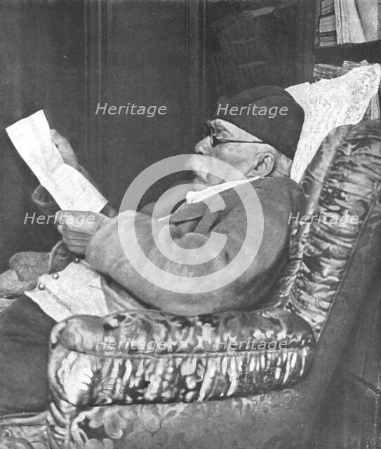 'La Paix Victorieuse; L'attentat contre M Clemenceau; Le president du Conseil, photographie... 1919 Creator: Unknown.