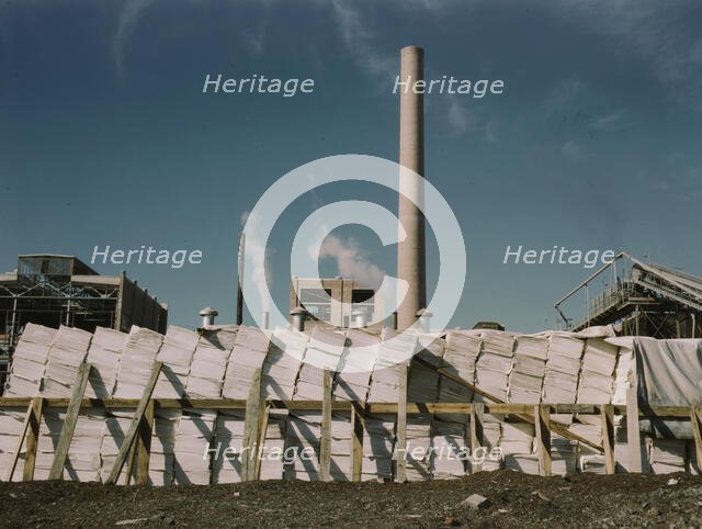 Southland Paper mill, Kraft (chemical) pulp used in making newsprint, Lufkin, Texas, 1943. Creator: John Vachon.