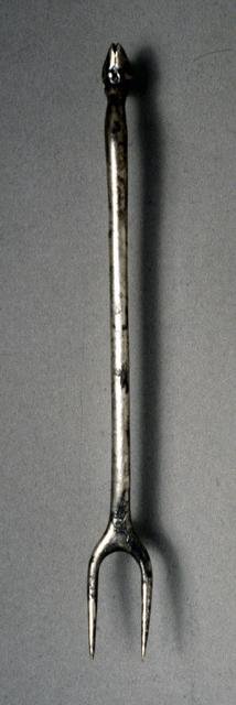 Fork with Animal Hoof Finial (Ornament), 300s. Creator: Unknown.