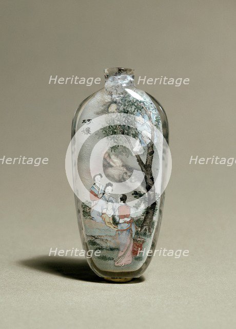 Snuff bottle depicting a scene from Strange Tales of a Scholar's Studio, early 20th century. Artist: Ye Zhongshan.