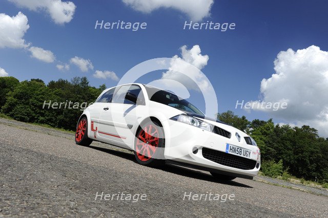 Renault Megane Sport R26R 2009. Artist: Simon Clay.