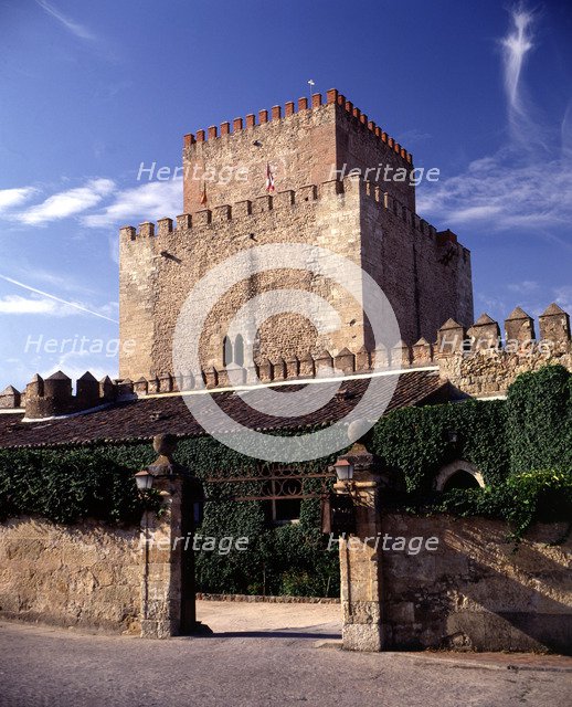 Fortress of Ciudad Rodrigo, built in 1372 by King Henry II of Castile, is currently a Parador hotel.