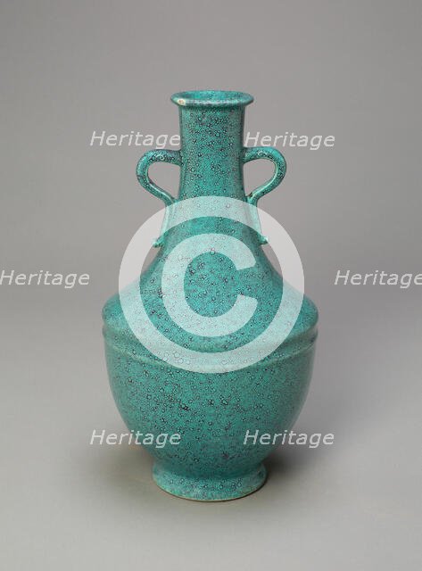 Vase, Qing dynasty (1644-1911), Qianlong reign mark and period (1736-1795). Creator: Unknown.