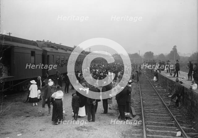 Army, U.S. Troops In Training, 1917. Creator: Harris & Ewing.