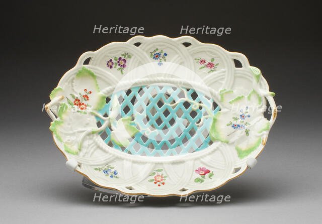 Dish, Worcester, c. 1765. Creator: Royal Worcester.