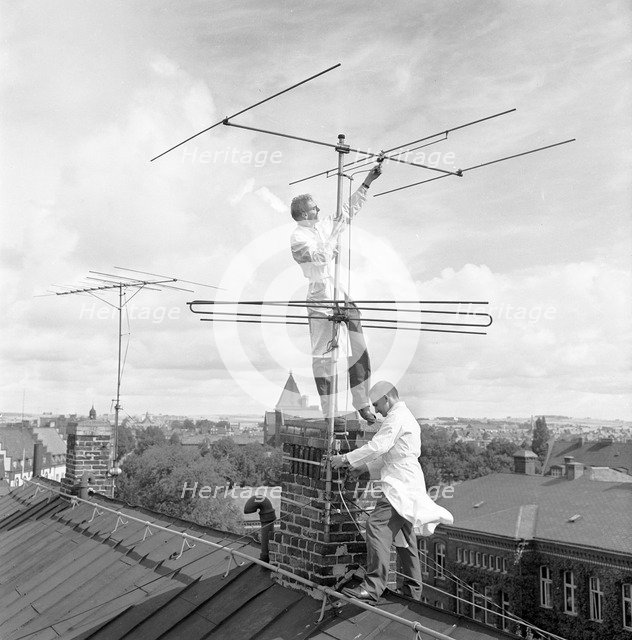 Early days of television in Sweden. Artist: Unknown