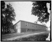 Walter Reed Officers Quarters, between 1910 and 1920. Creator: Harris & Ewing.