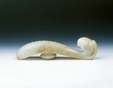 Jade garment hook, Southern Song-Yuan dynasty, China, 1127-1368. Artist: Unknown