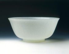 Greenish-white jade bowl, mid Qing dynasty, Qianlong period, China, 1735-1795. Artist: Unknown