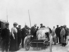 Hotchkiss, Le Blon at 1904 Ostend Speed Trials. Creator: Unknown.