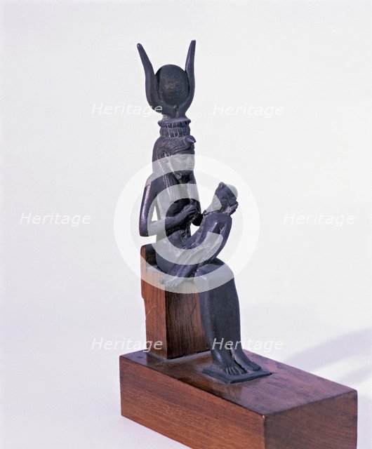 Statuette in bronze statuette of goddess Isis and the child Horus..