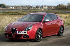 2010 Alfa Romeo Giulietta 1750 Cloverleaf Artist: Unknown.