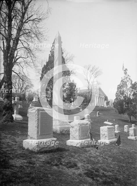 Arlington Mansion, 1917. Creator: Harris & Ewing.