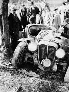 Crash of the Le Mans 24 Hours winner at Spa, Belgium, 1938. Artist: Unknown