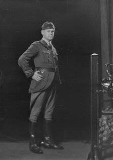 Captain Bell, portrait photograph, 1919 May 1. Creator: Arnold Genthe.