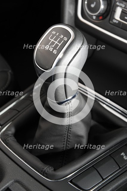 Skoda SUPERB 2008. Artist: Simon Clay.