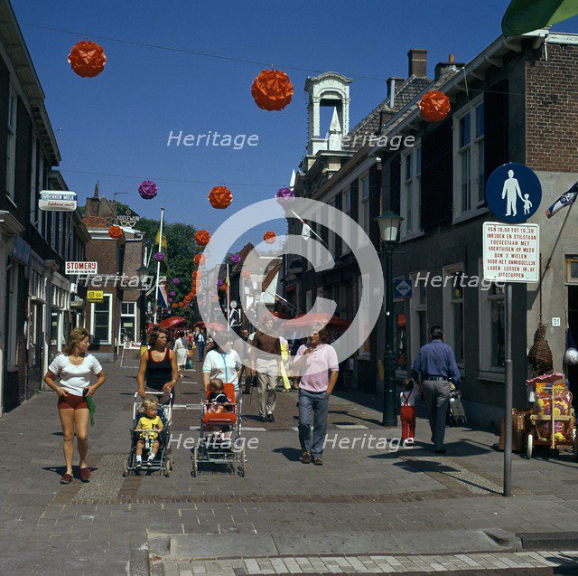 Pedestrian district in Wassenaar. Artist: CM Dixon Artist: Unknown