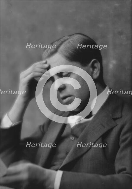 Ordynsky, Mr., portrait photograph, 1915 Nov. 7. Creator: Arnold Genthe.