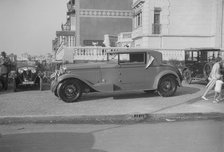Minerva 2-door coupe at Boulogne Motor Week, France, 1928. Artist: Bill Brunell.