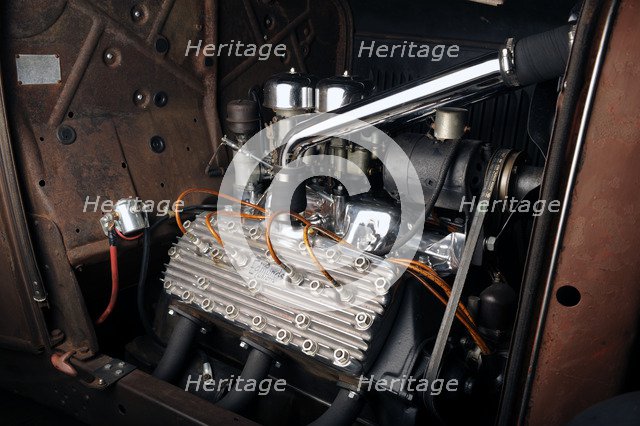 Ford Rodriguez Roadster Custom 1932. Artist: Simon Clay.