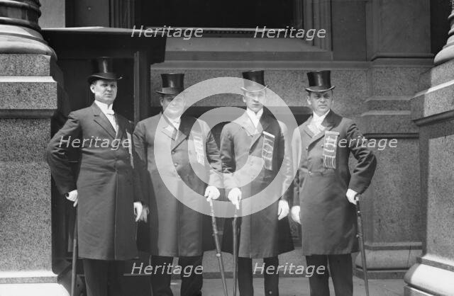 Chicago Delegation in N.Y., between c1910 and c1915. Creator: Bain News Service.