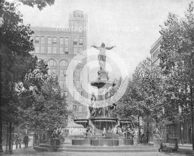 Fountain Square, Cincinnati, Ohio, USA, c1900.  Creator: Unknown.