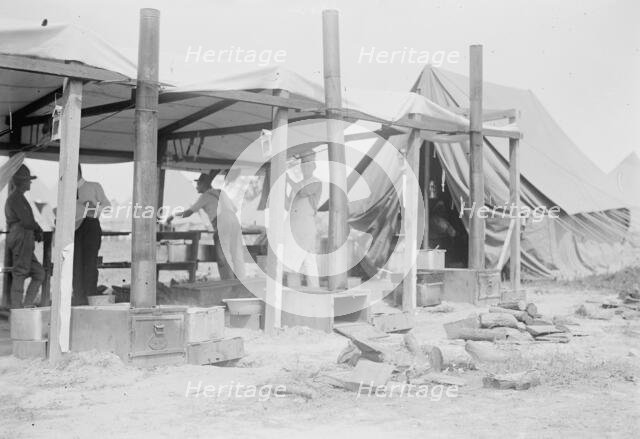 Army Stoves - Gettysburg, 1913. Creator: Bain News Service.