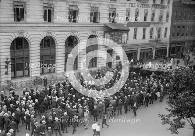 Baseball, Professional - Score Board; Star Building, 1917. Creator: Harris & Ewing.