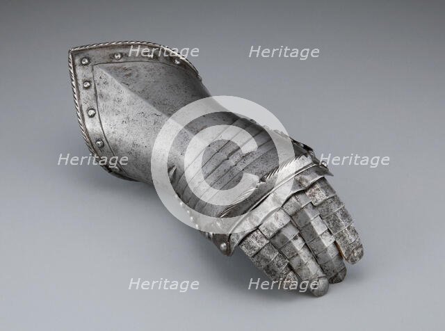 Fingered Gauntlet for the Right Hand, Nuremberg, c. 1580/1600. Creator: Unknown.