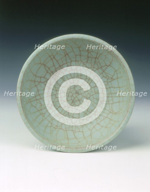 Longquan bowl with Guan type crackled celadon glaze, Southern Song dynasty, China, 13th century. Artist: Unknown
