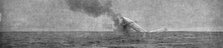 'Canonne, pius torpille en mer; Le zeppelin L-7, abattu le 4 mai 1916, au large de la cote du Slesvi Creator: Unknown.