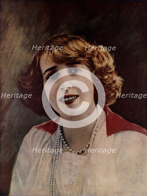 Mademoiselle Mistinguett, 1913. Creator: Anonymous.