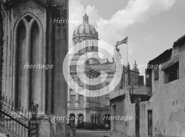 Travel views of Cuba and Guatemala, between 1899 and 1926. Creator: Arnold Genthe.