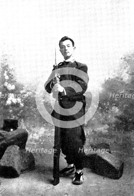 The Spanish-American War:...Grand Canary Island...Spanish soldier of the 17th Cazadores, 1898. Creator: Charles Nanson.
