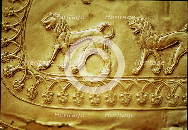 Etruscan gold fibula decorated with five lions, from the Regolini Galassi tomb, detail of the low…