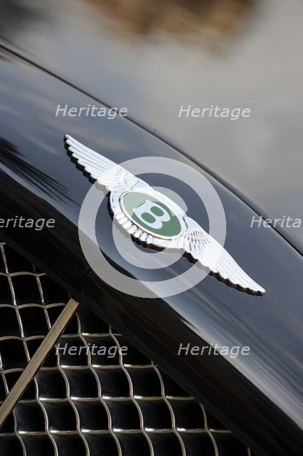 Bentley Continental 2001. Artist: Simon Clay.