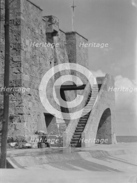 Travel views of Cuba and Guatemala, between 1899 and 1926. Creator: Arnold Genthe.