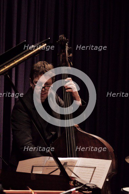 Josh Ginsburg, Watermill Jazz Club, Dorking, Surrey, Nov 2015. Artist: Brian O'Connor.