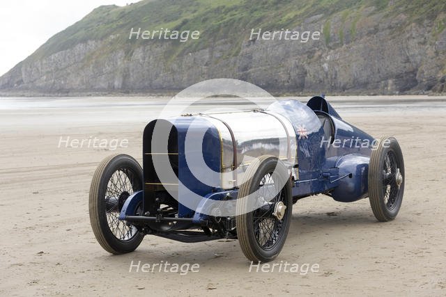 1925 Sunbeam 350 hp driven by Don Wales at Pendine Sands 2015. Creator: Unknown.