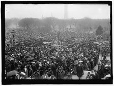 Parade, between 1909 and 1914. Creator: Harris & Ewing.