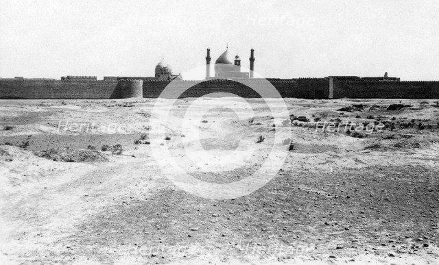 Golden dome and minarets of the Samarra mosque, Mesopotamia, 1918. Artist: Unknown