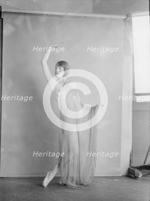 Eyre, Eileen, Miss, 1927 Creator: Arnold Genthe.