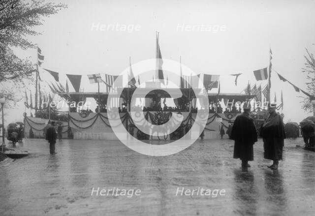 John Paul Jones - Dedication of Monument, 4/17/12, Stand, 1912 April 17. Creator: Harris & Ewing.