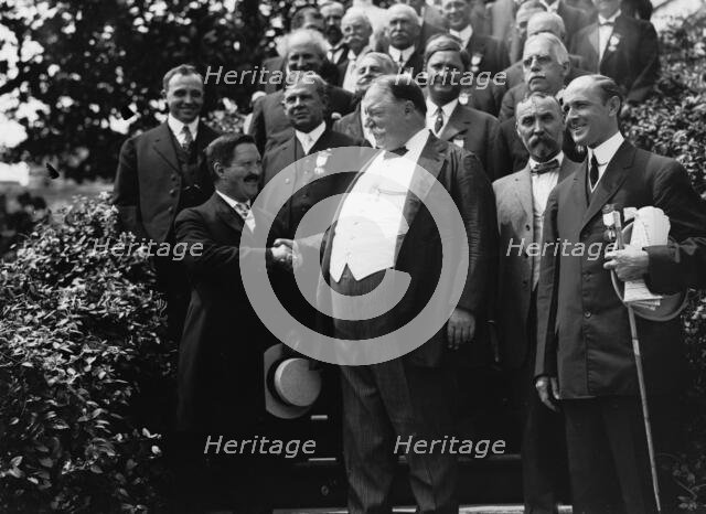 Taft and Notification Comm. at Wh. House, 1912. Creator: Bain News Service.