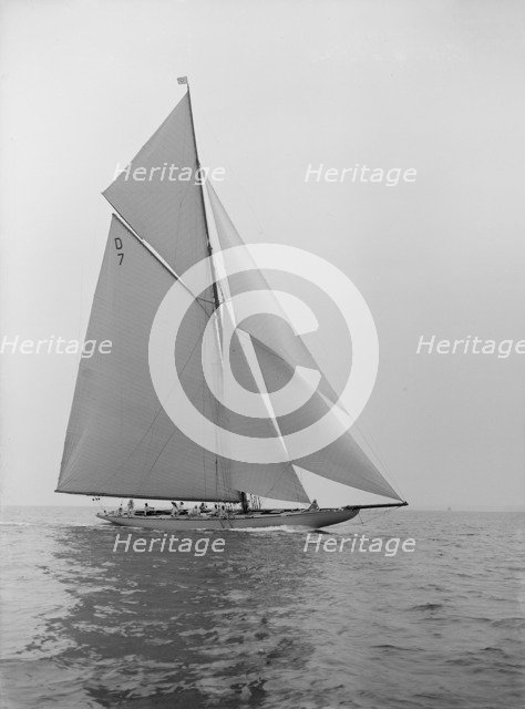 The 15 Metre 'Istria' sailing close-hauled, 1913.  Creator: Kirk & Sons of Cowes.