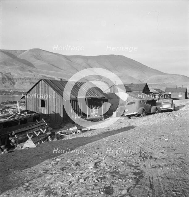 Yakima Indian village, on the Columbia River..., Celilo, Wasco County, Oregon, 1939. Creator: Dorothea Lange.