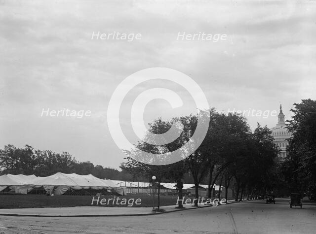 Confederate Reunion - Tents For Confederates, New Jersey Ave. And C Street, S.W., 1917. Creator: Harris & Ewing.